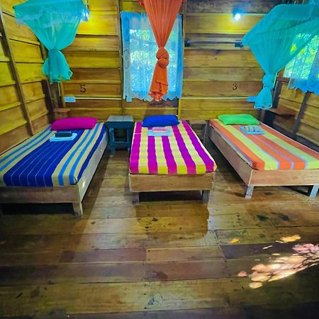 Sigiriya Rastha Hostel Bagian luar foto