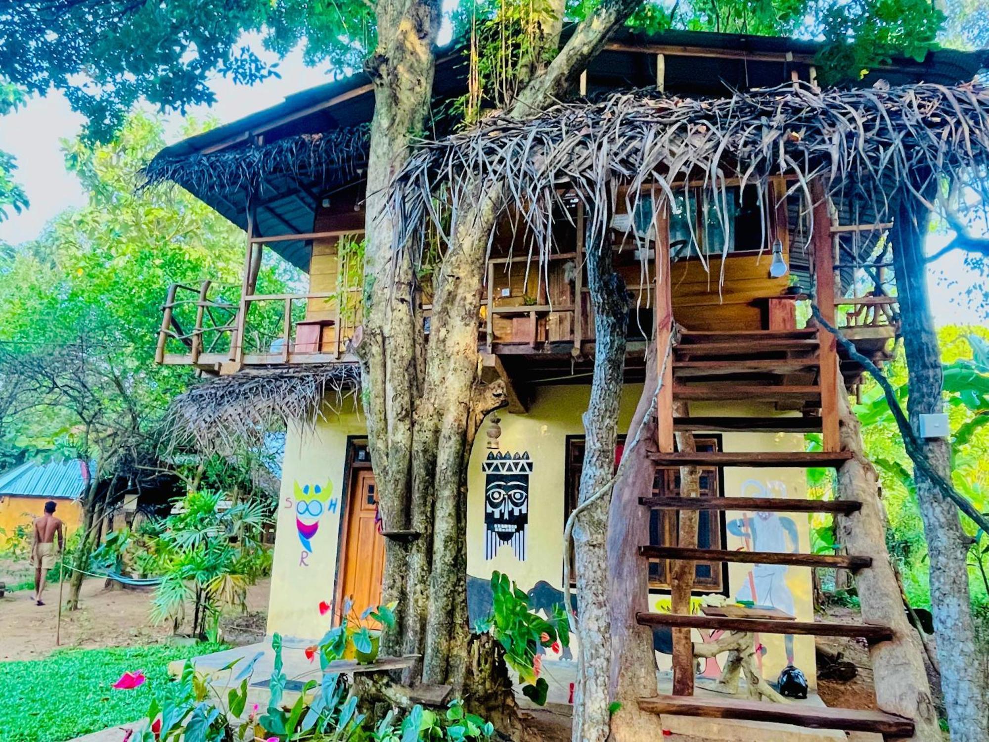 Sigiriya Rastha Hostel Bagian luar foto