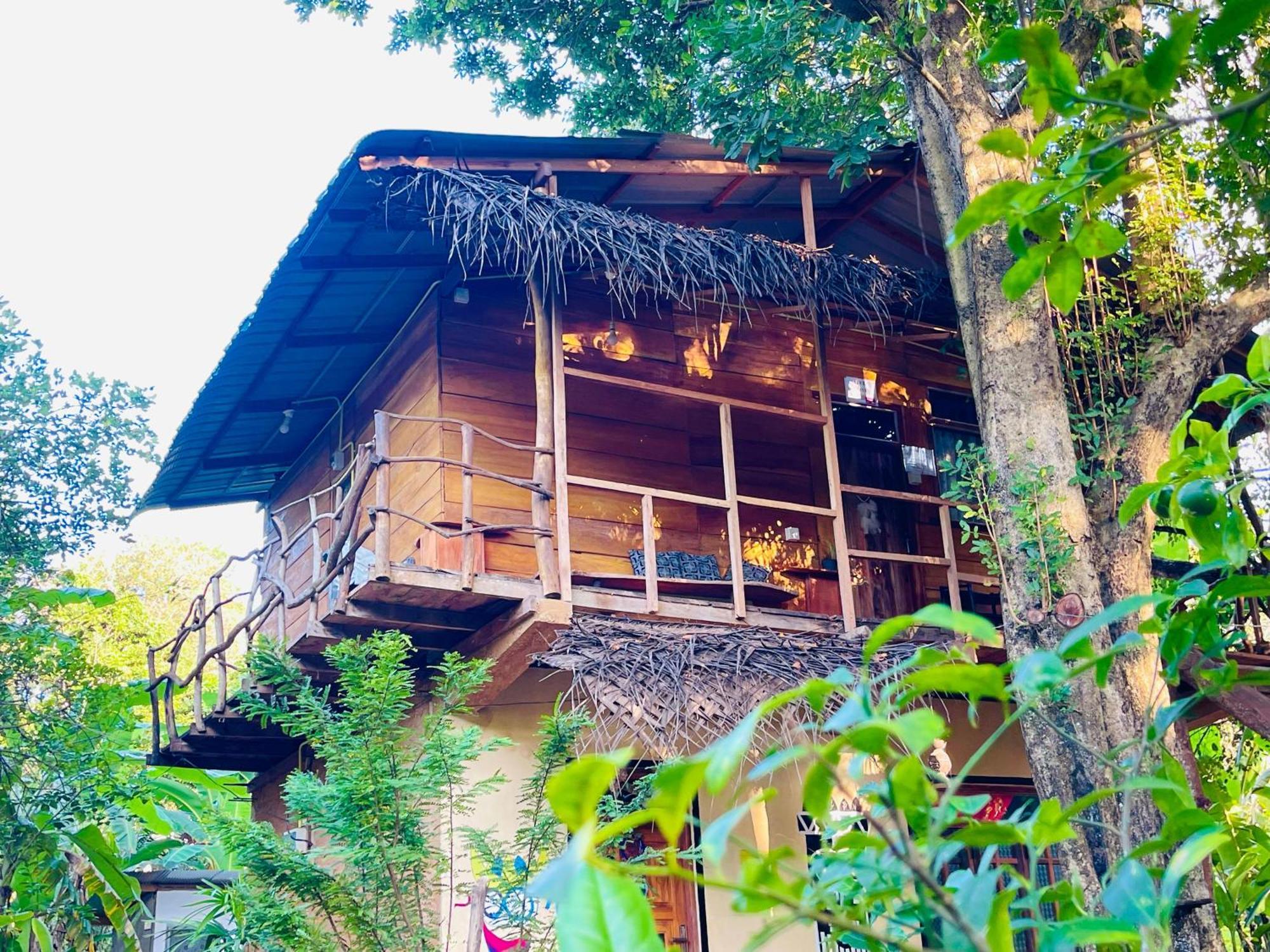 Sigiriya Rastha Hostel Bagian luar foto